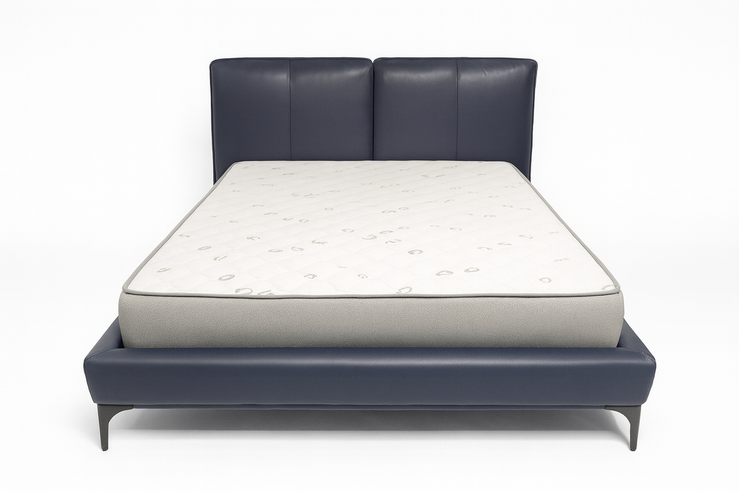 12539 - QUEEN BED - OUTLET