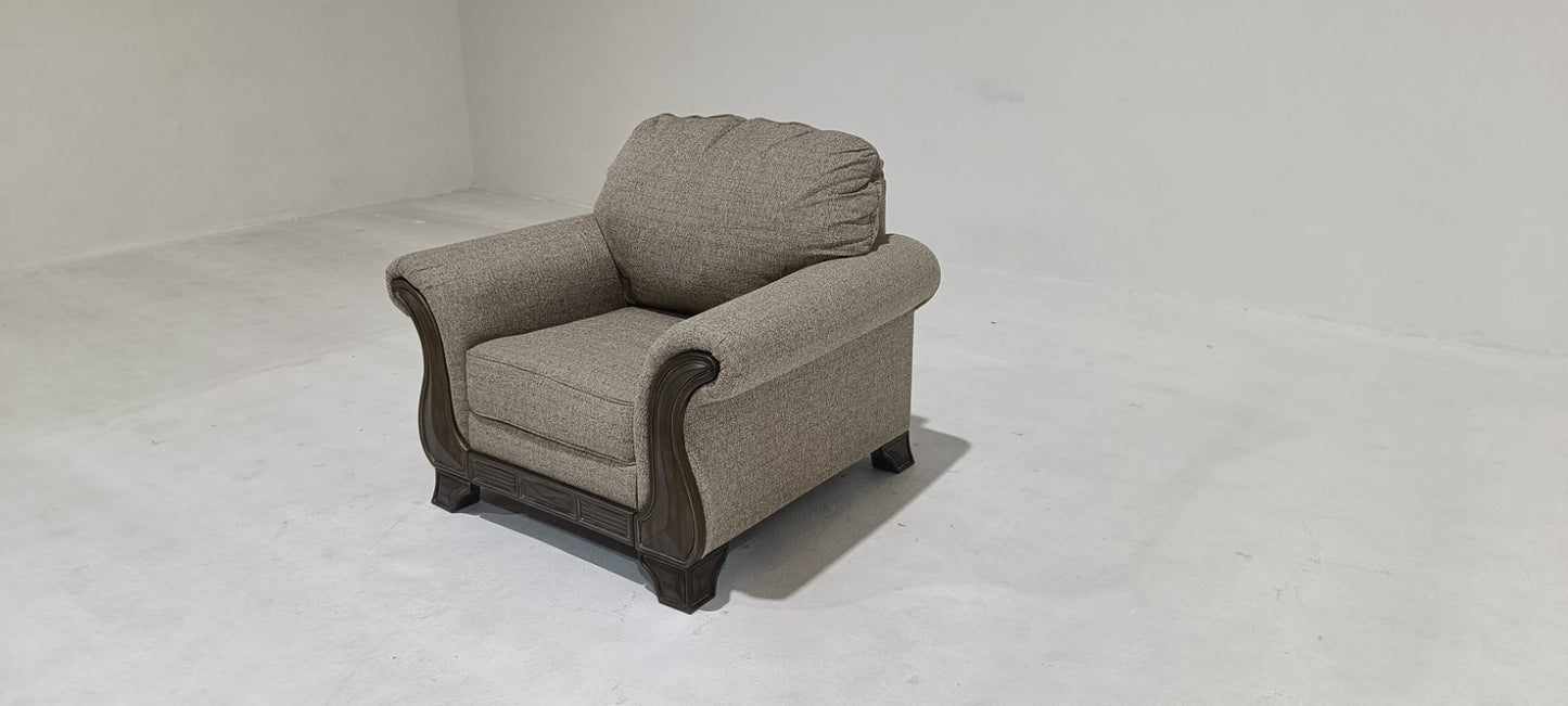 1800320 - ARM CHAIR - BLR WH