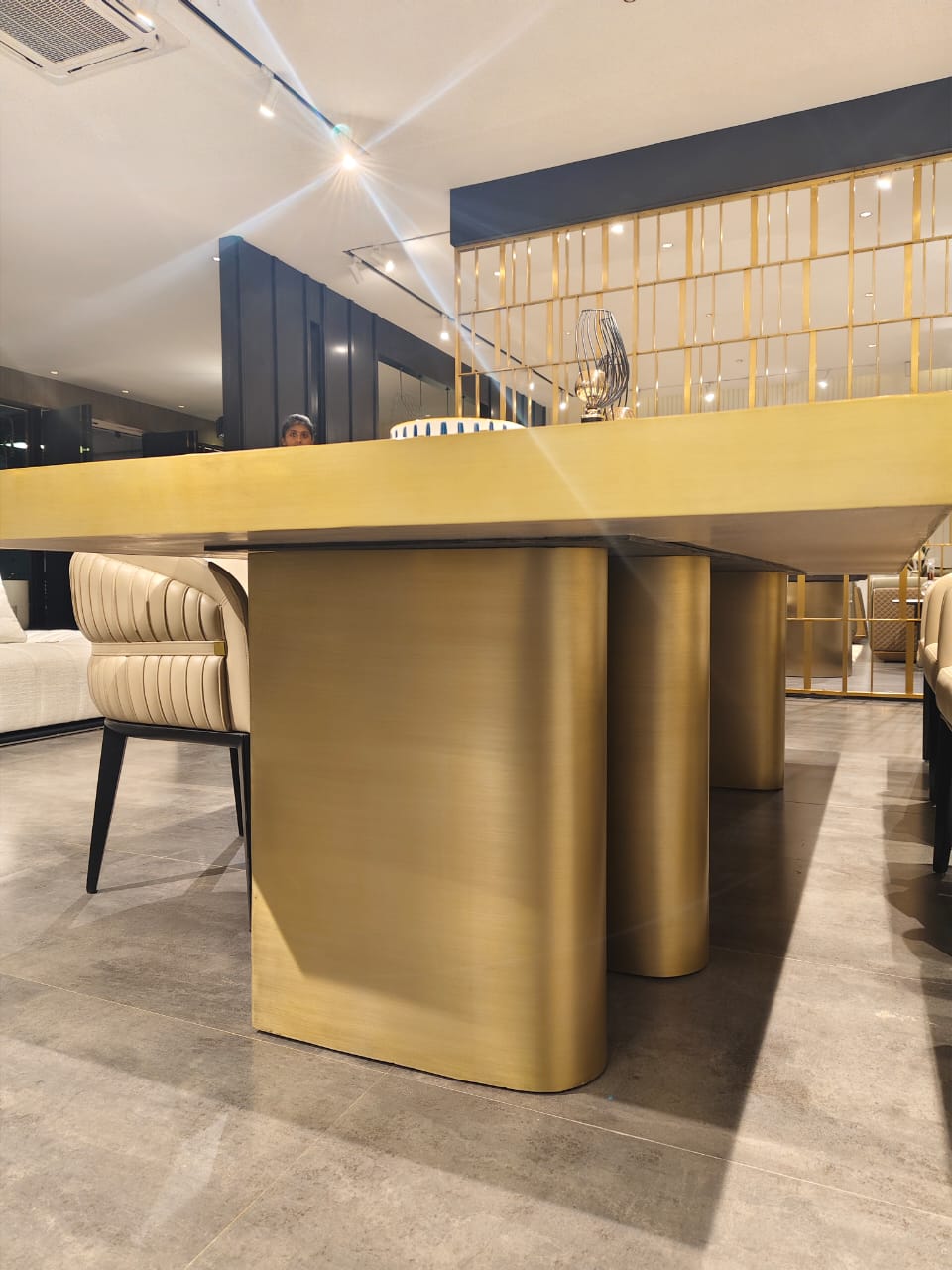 10 SEATER DINING TABLE WITH METAL BASE (NAR(Dash Bespoke)