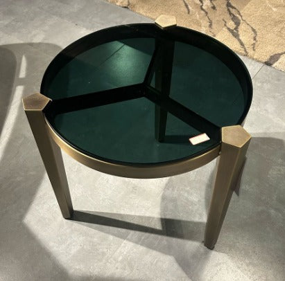381-B - SIDE TABLE - GB