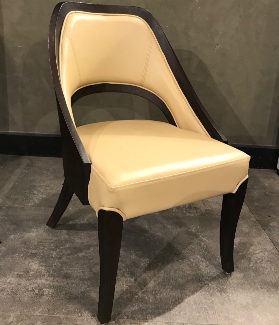ZB-01 DINING CHAIR (MUM)