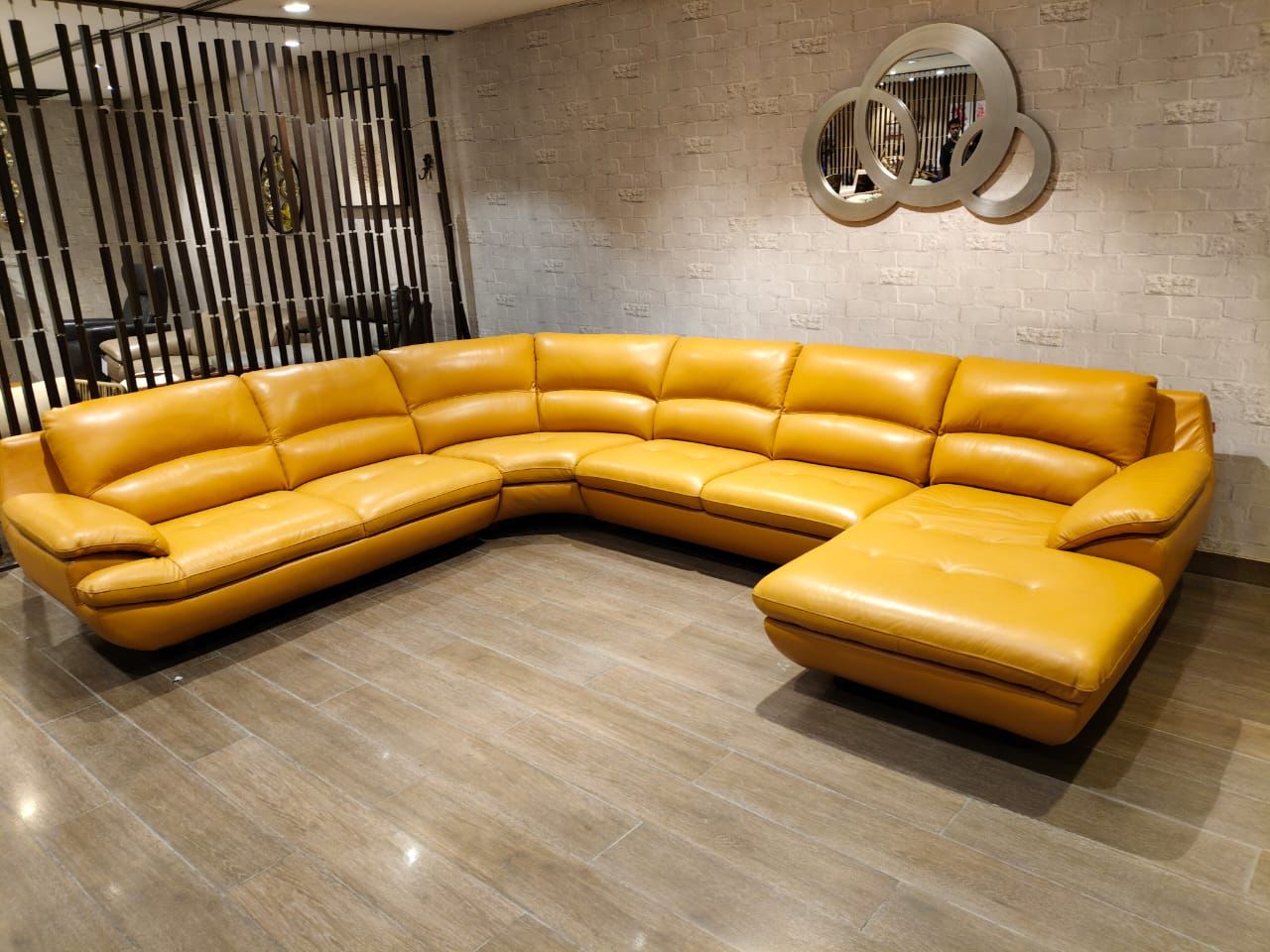 1235 - 5 SEATER + CHAISE - WFD