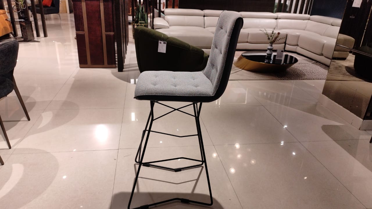 VD9945-B - BAR CHAIR - GB