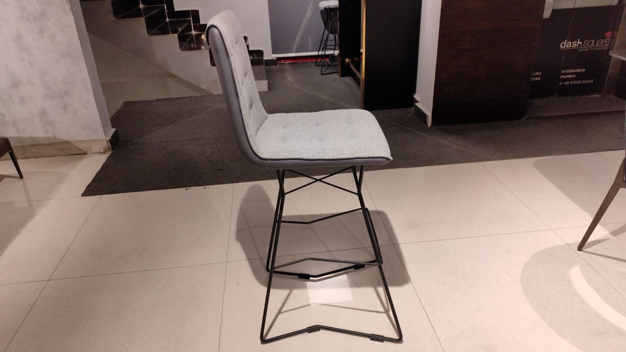 VD9945-B - BAR CHAIR - GB