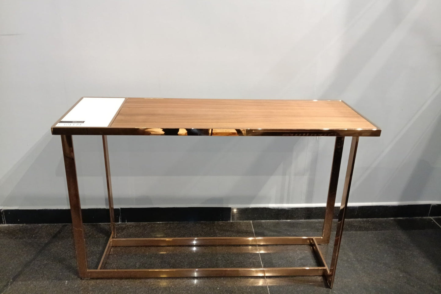 320X HB35G - CONSOLE TABLE - BWDD