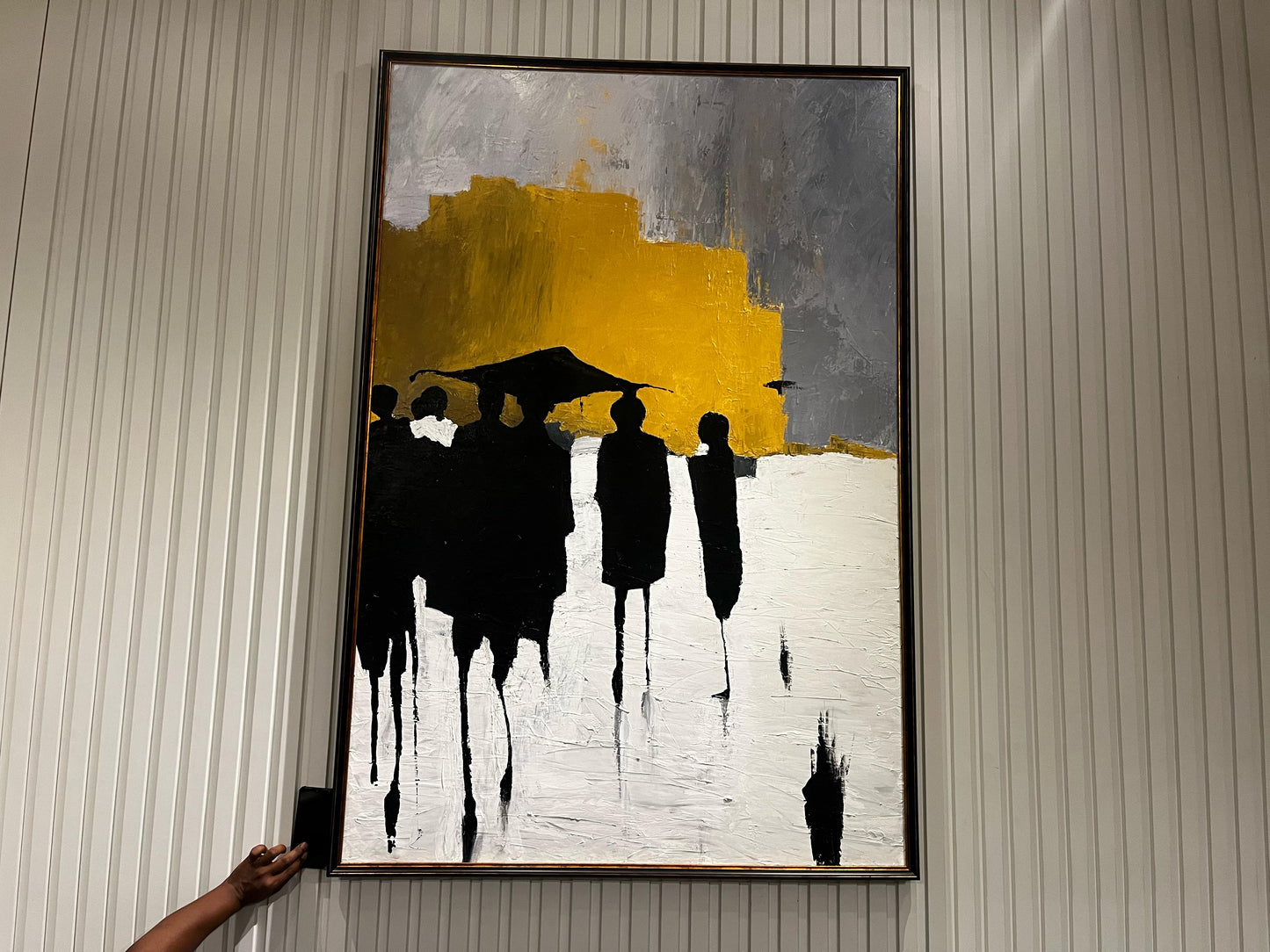 WALL ART -1 YELLOW & BLACK COLOR (NAR)