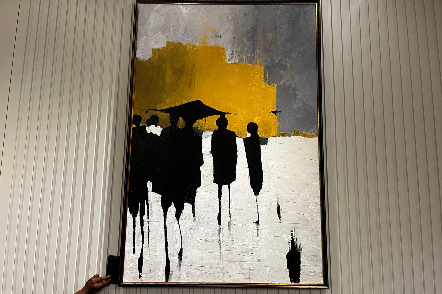 WALL ART -1 YELLOW & BLACK COLOR (NAR)