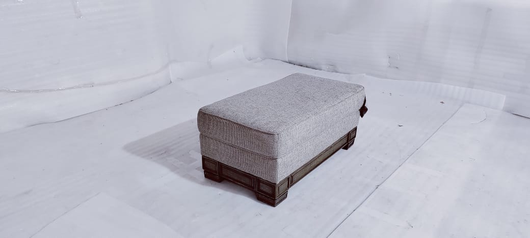 3230214 - OTTOMAN - BLR WH