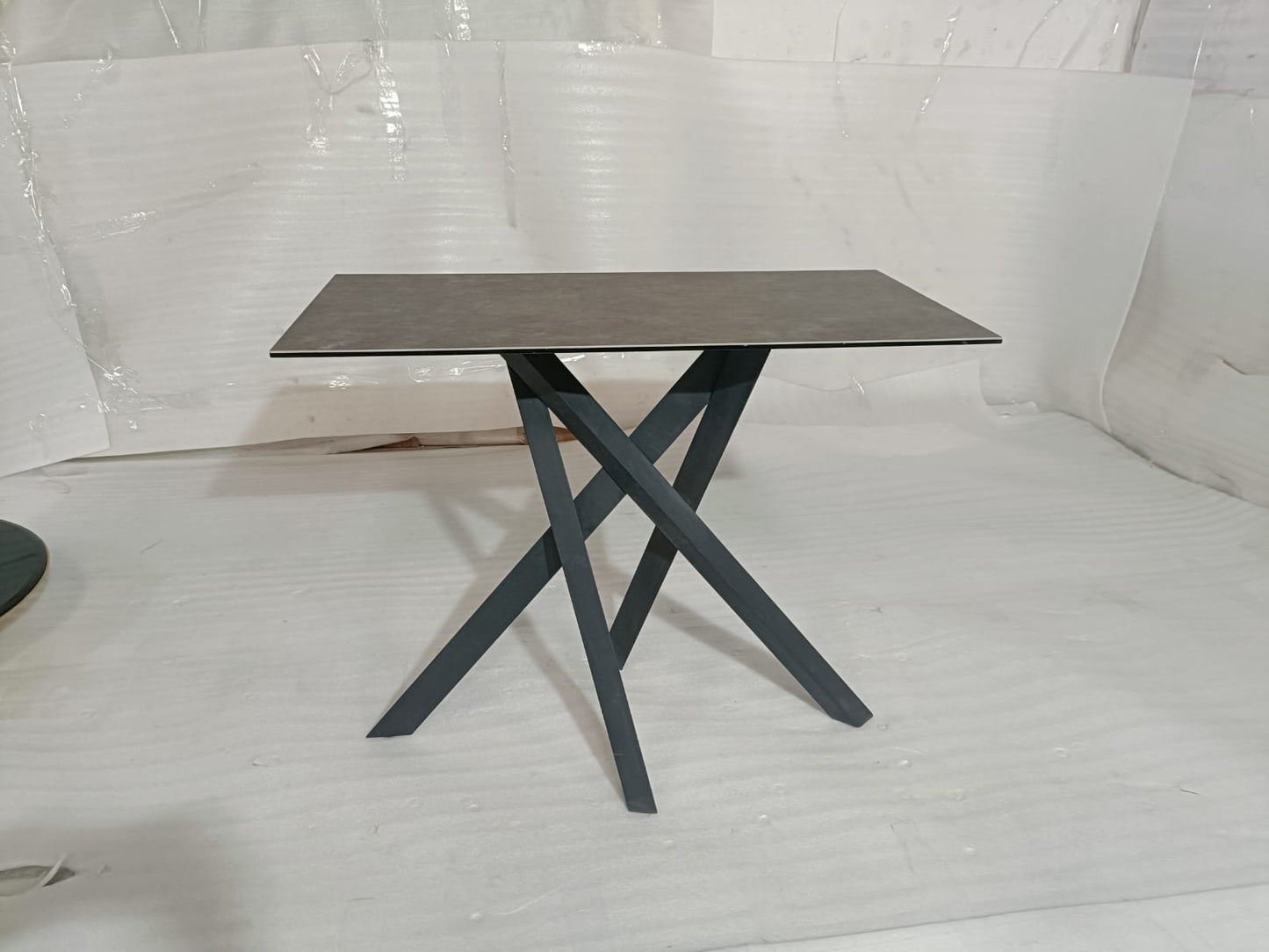 VA9625 - CONSOEL TABLE - BLR WH