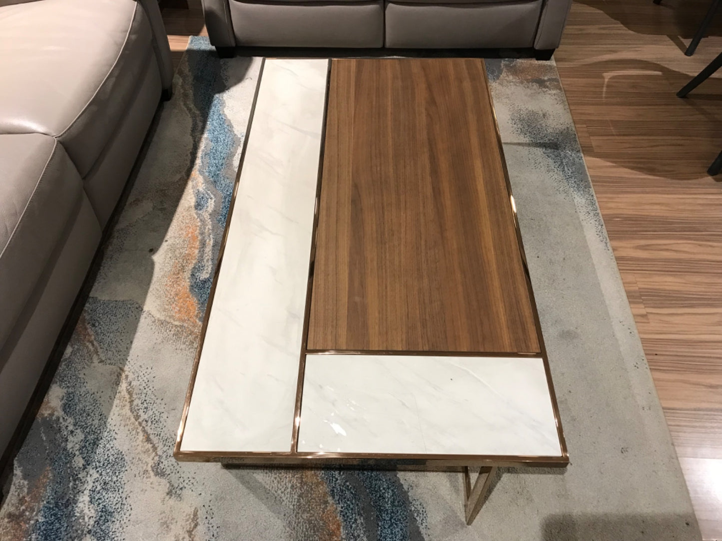 320D - COFFEE TABLE -BTM