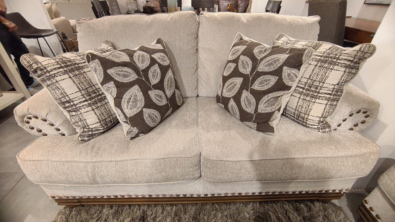 1510438 +35 - 3+2 SEATER - WFD