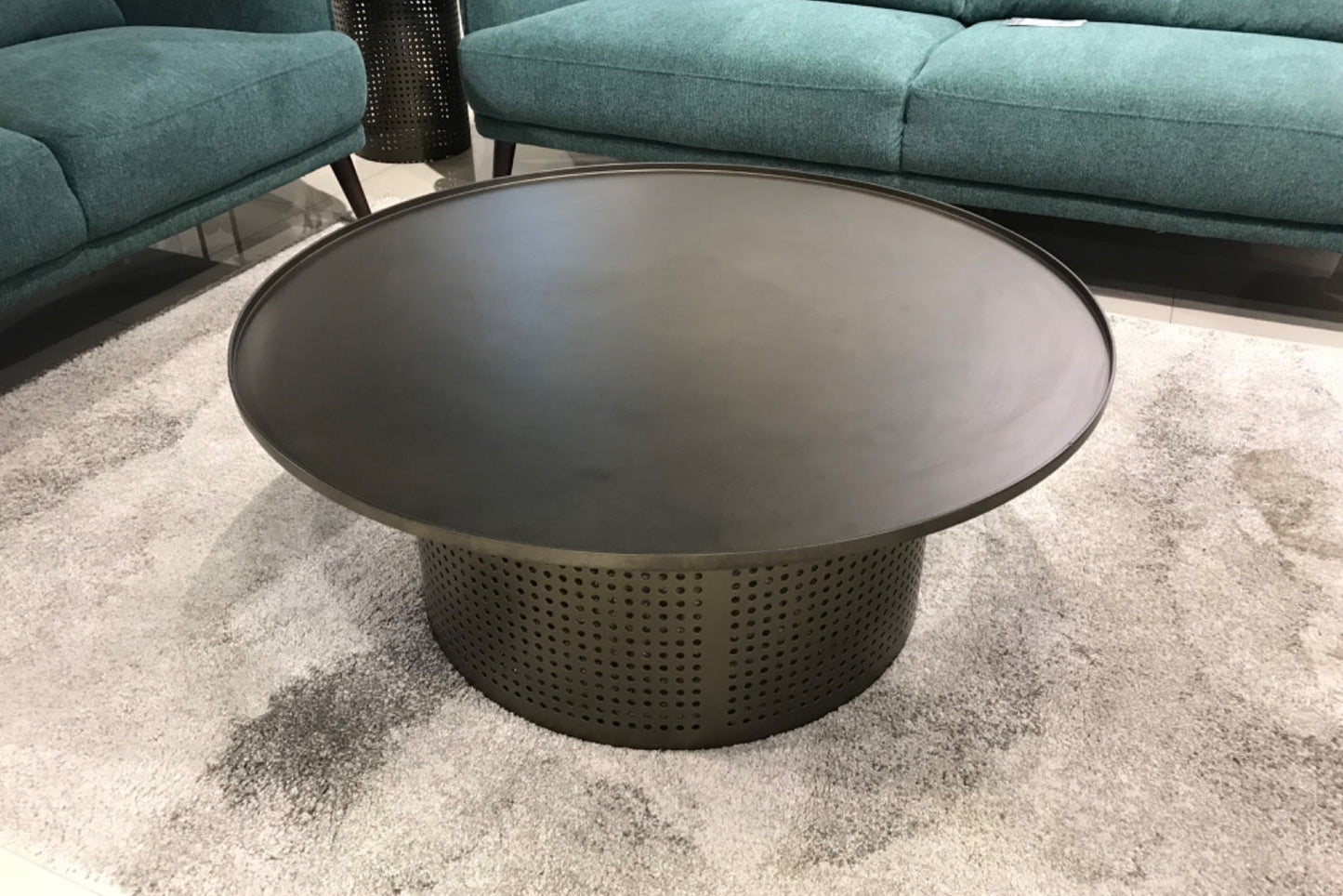 350E - COFFEE TABLE - BTM
