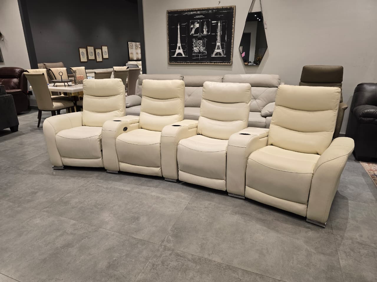 3366 - 4 SEATER HOMETHEATRE - OUTLET
