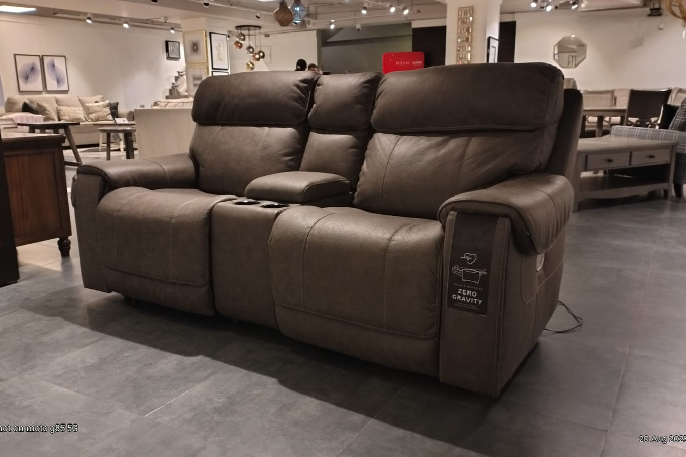23501-58+57+62 - 2 SEATER+CONSOLE RECLINER(ELECTRIC) - GB