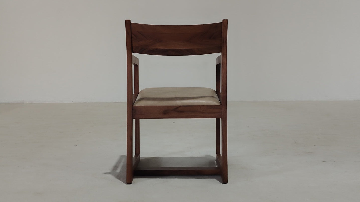 UKON - DINING CHAIR