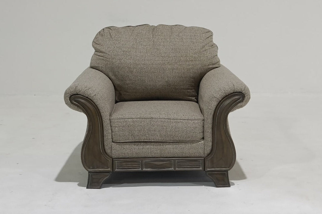 1800320 - ARM CHAIR - BLR WH
