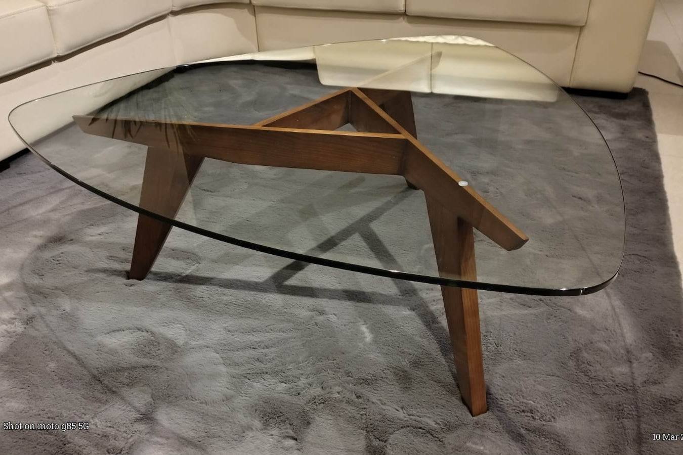 15885 - CENTRE TABLE - GB