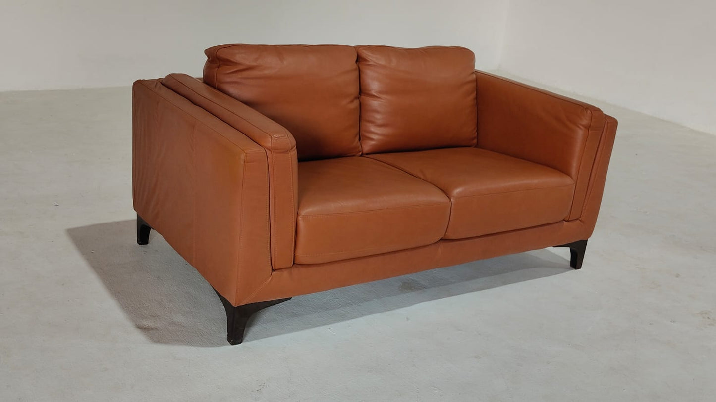 11746 - 2 SEATER - BLR WH