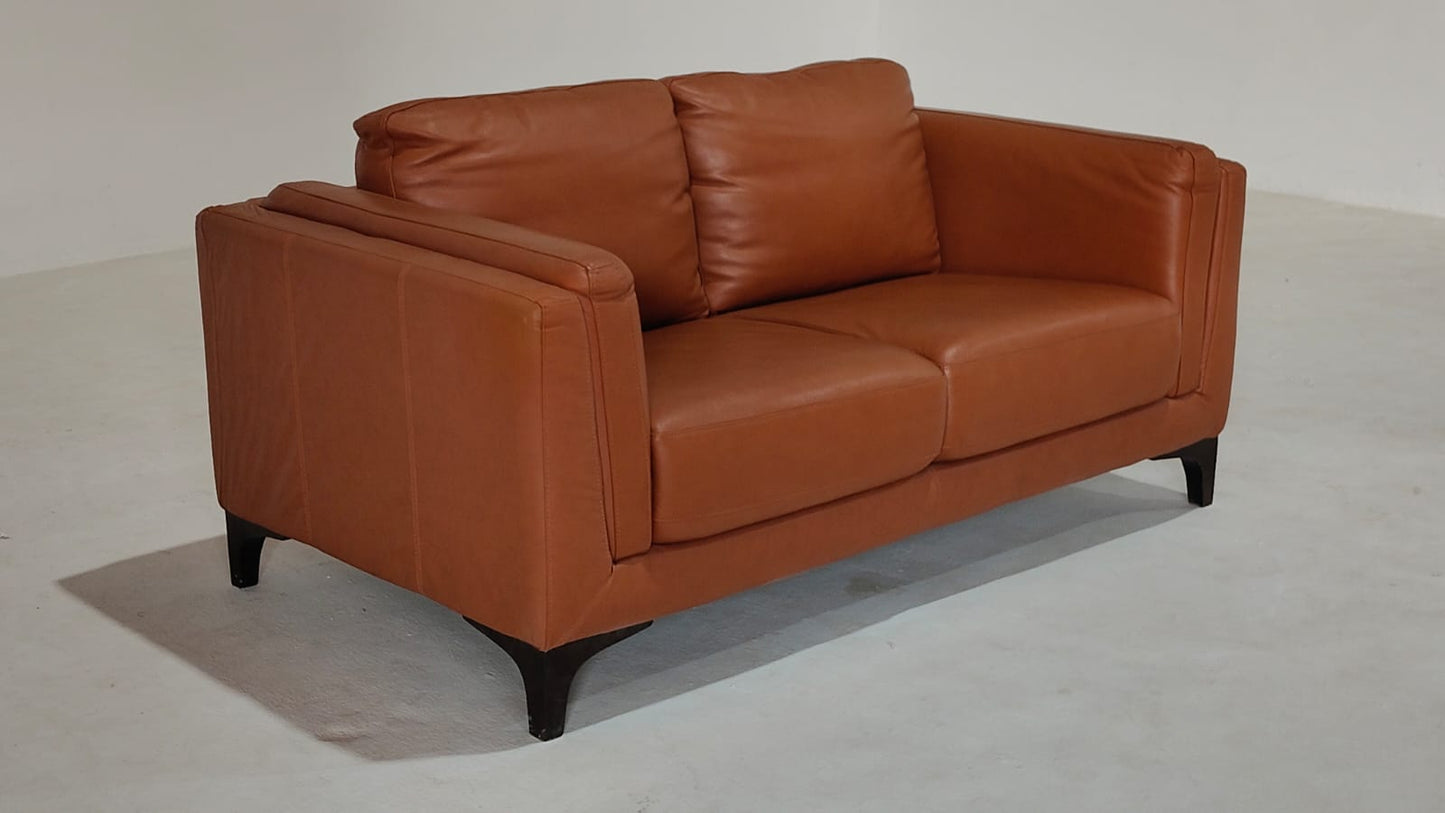 11746 - 2 SEATER - BLR WH