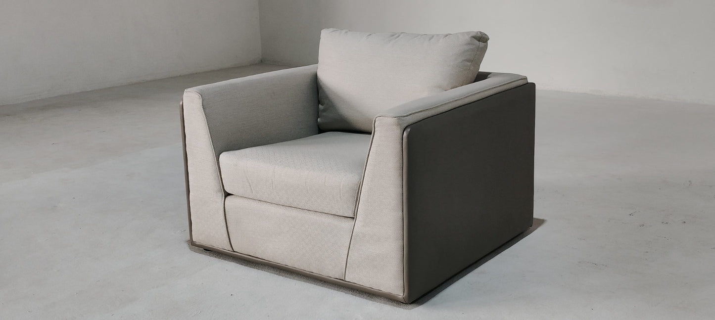 U6850020 - 1 SEATER - OUTLET