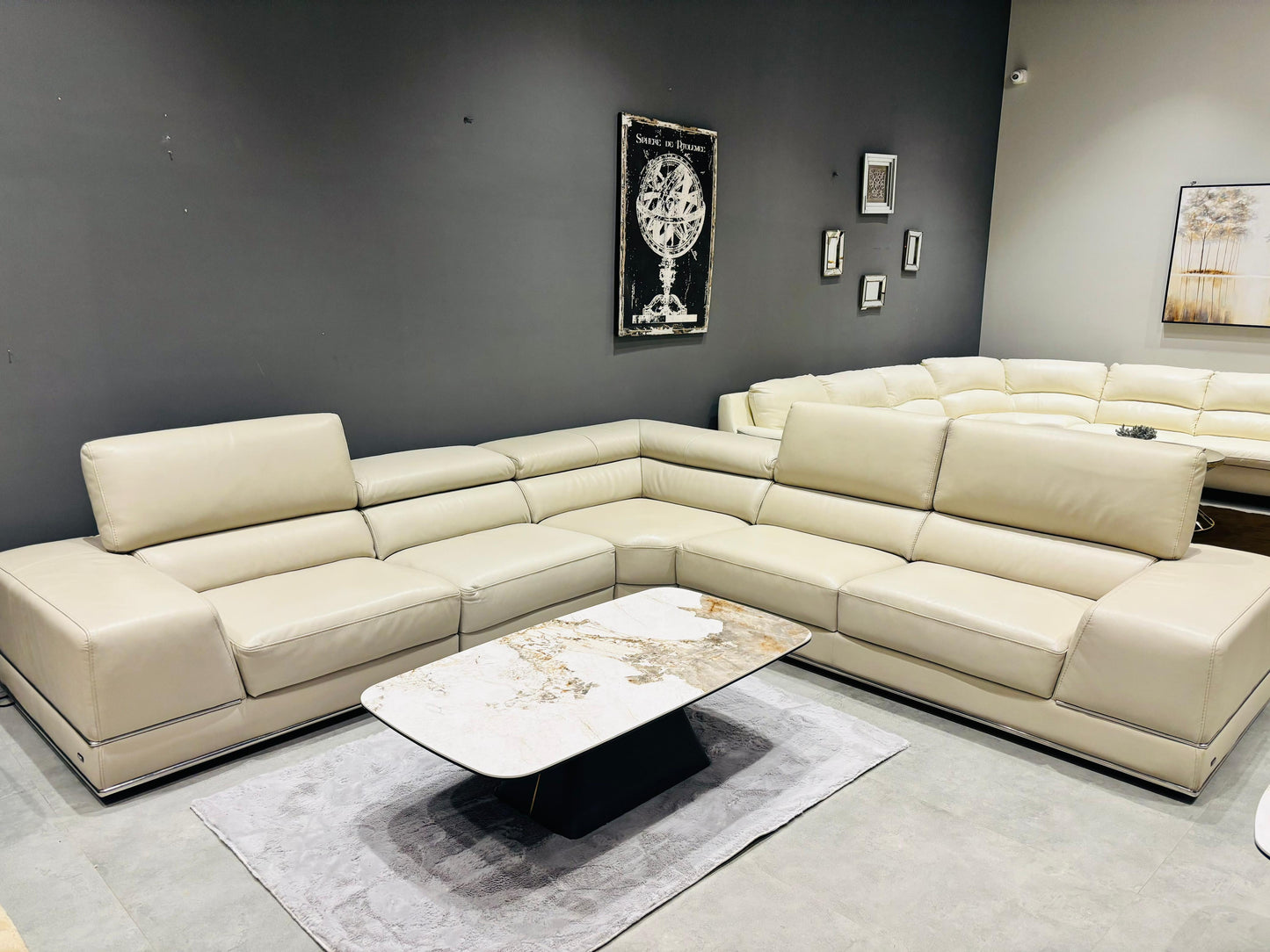 1576 - 5 SEATER - OUTLET