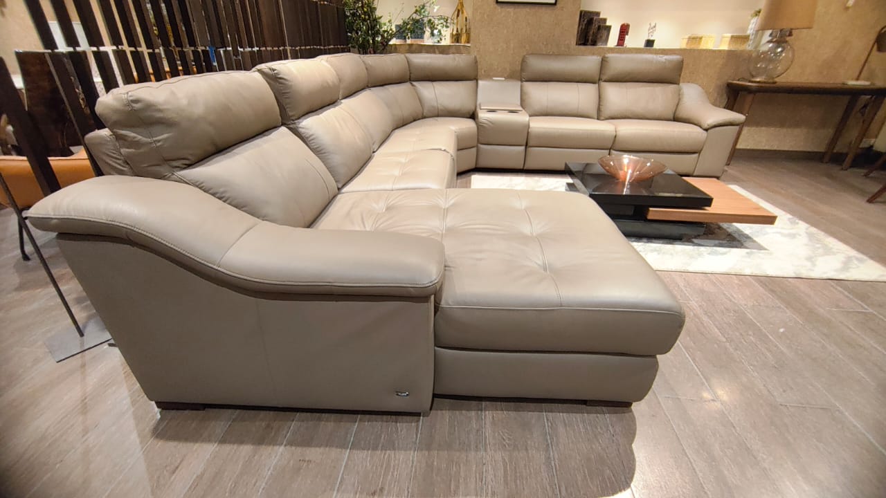 1735 - 5 SEATER+CHAISE+CONSOLE - WFD