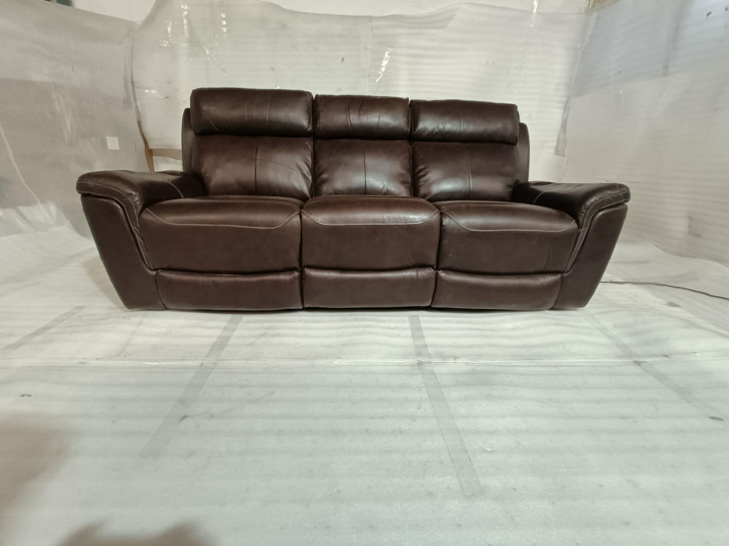 UXW3339HM - 3 SEATER RECLINER(ELECTRIC) - BLR WH