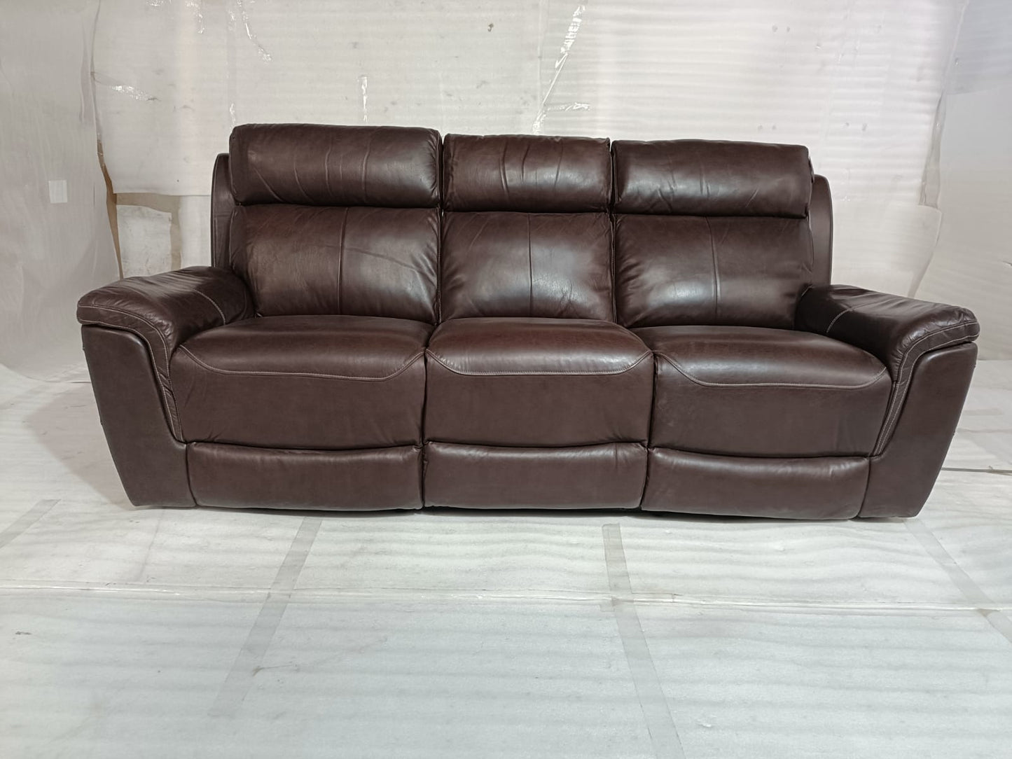 UXW3339HM - 3 SEATER RECLINER(ELECTRIC) - BLR WH