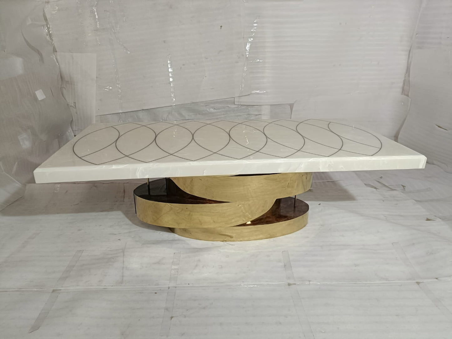 ZENDY CARLO - DINNING TABLE - BLR WH