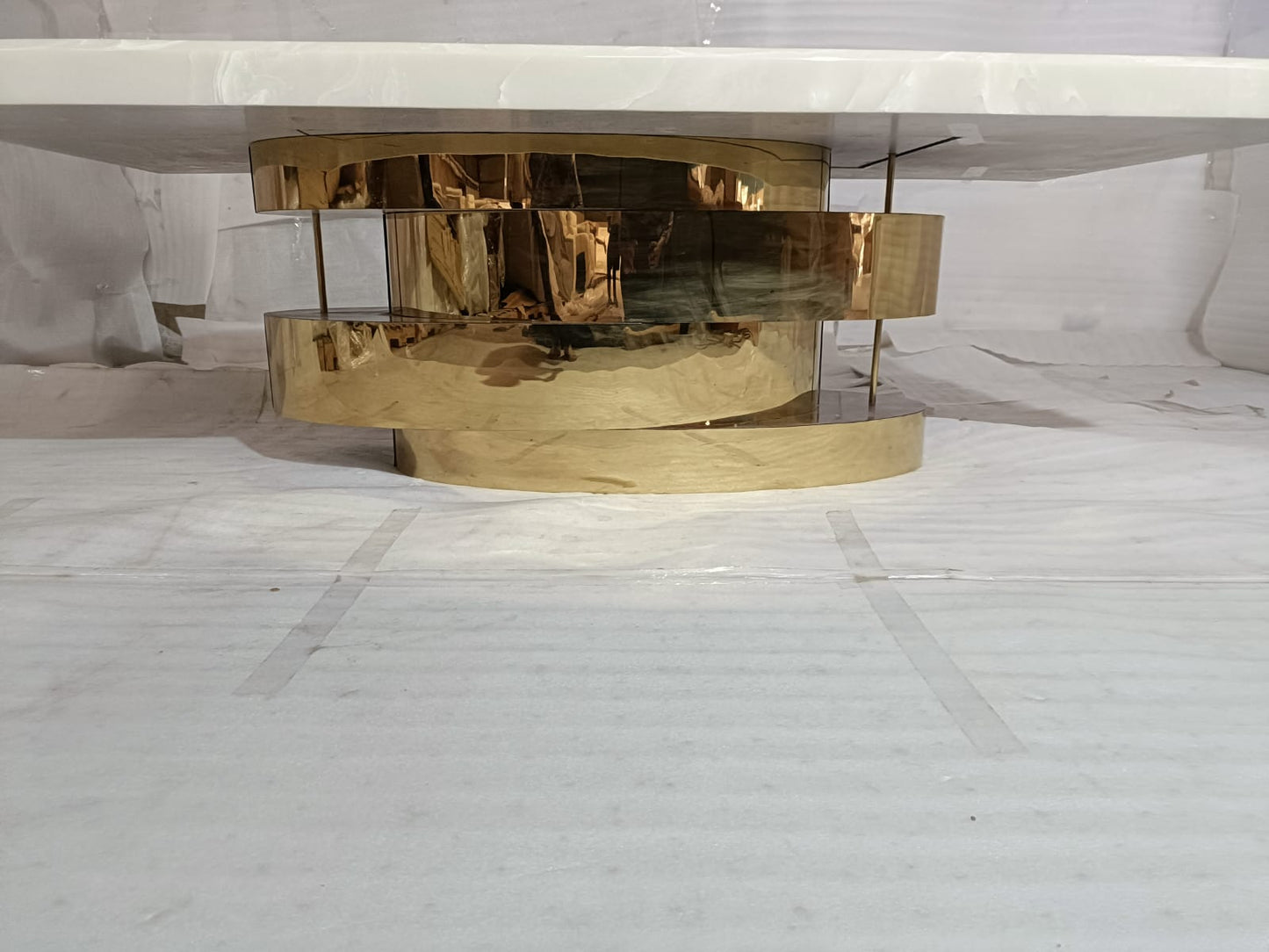 ZENDY CARLO - DINNING TABLE - BLR WH