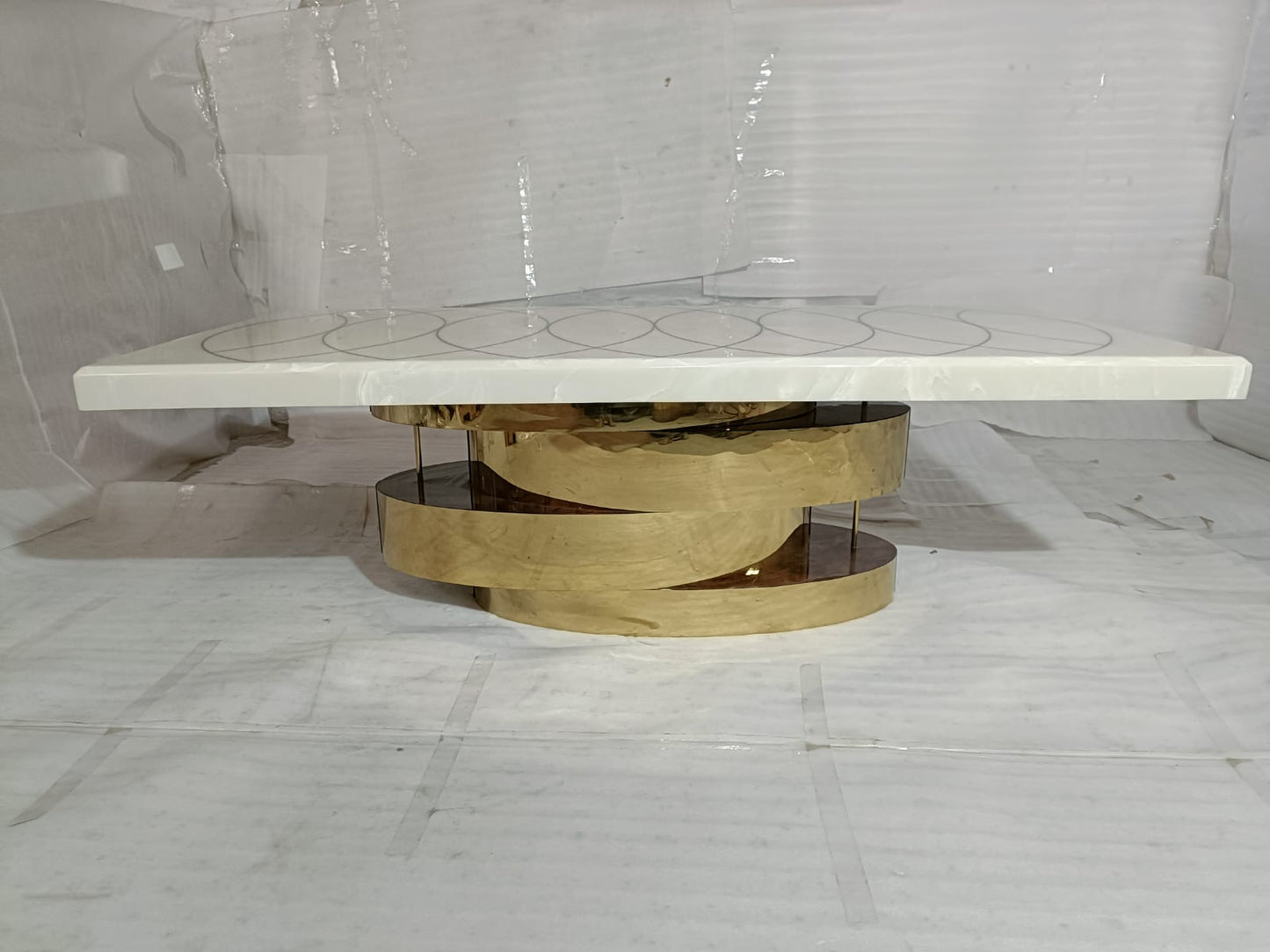 ZENDY CARLO - DINNING TABLE - BLR WH
