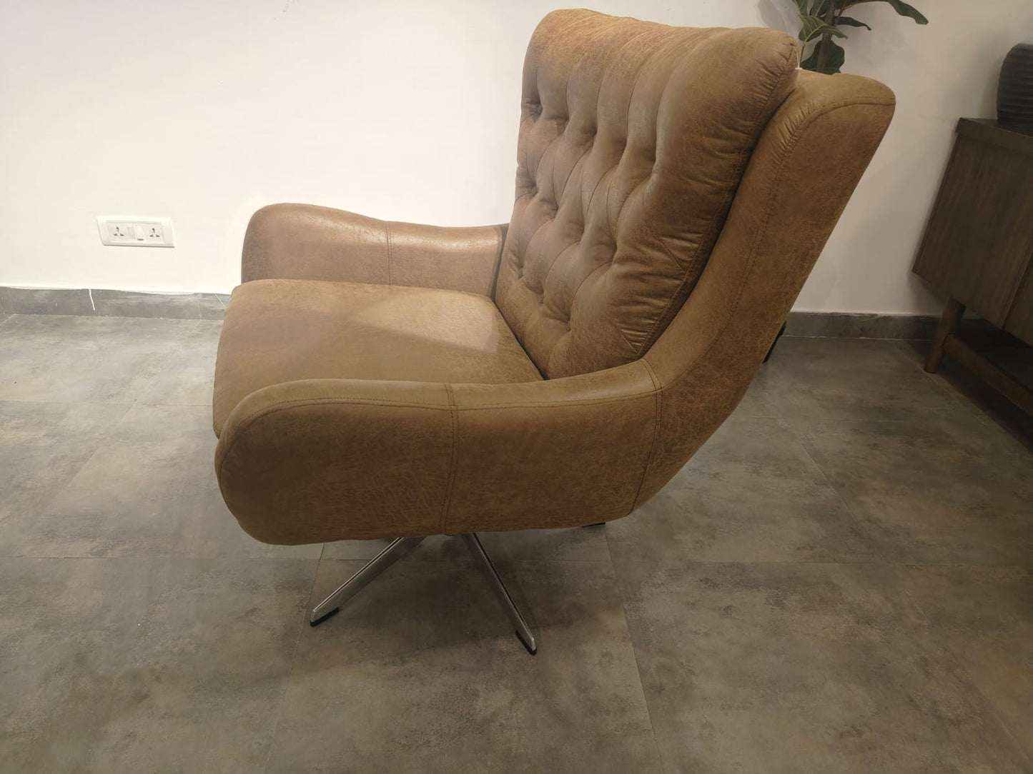 A3000052(1) - ACCENT CHAIR - BSK (S50552 - 09/01/2026 - HARISHA KUMARA K - BSK)