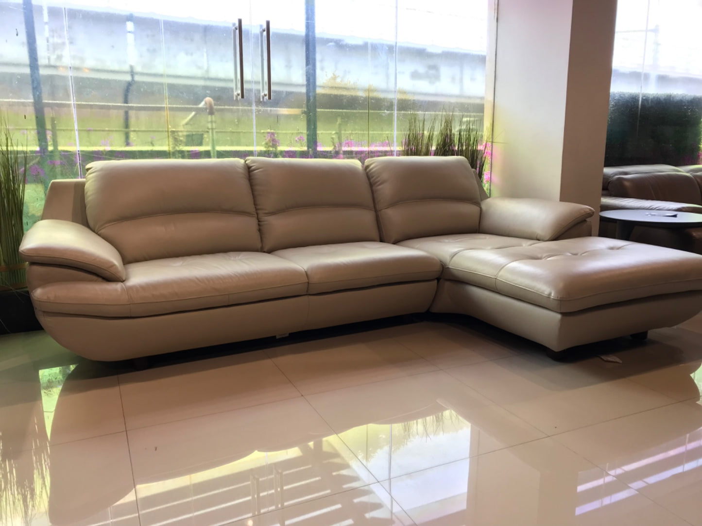 1235 - 3 SEATER+CHAISE - BTM