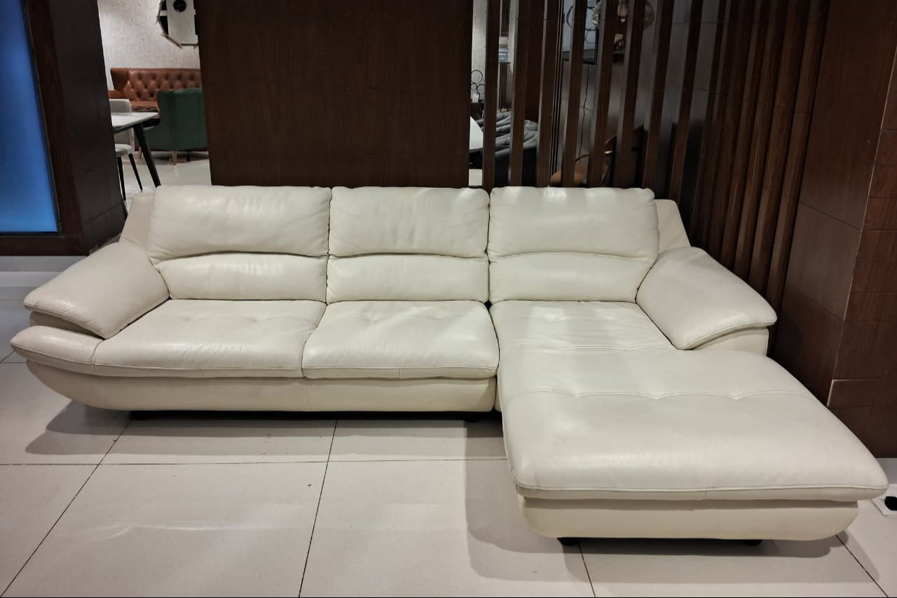 1235 - 3 SEATER+CHAISE - BH