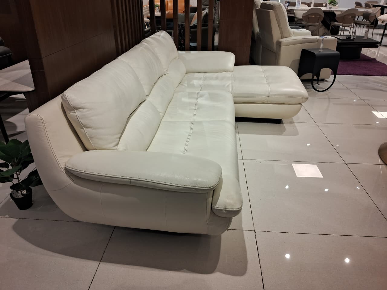 1235 - 3 SEATER+CHAISE - BH