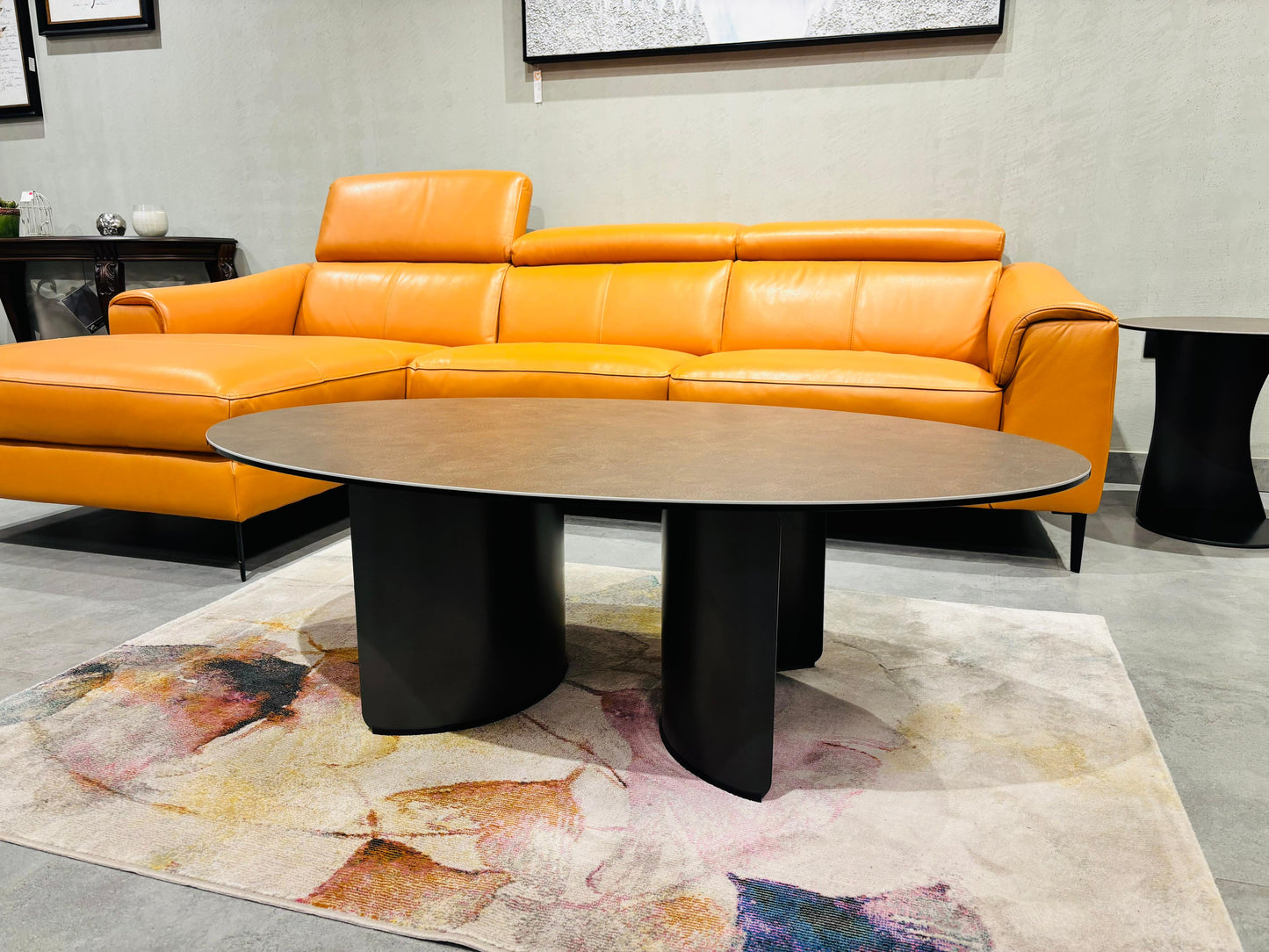 VC9504-C - CENTRE TABLE - OUTLET