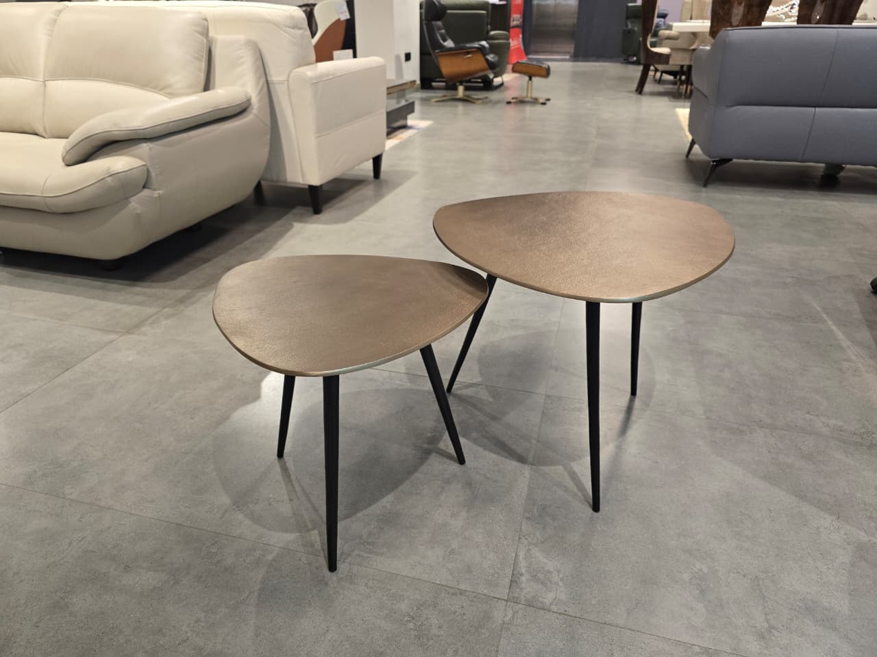 A4000238(1) - SIDE TABLE SET - OUTLET (S52781 - 09-02-2026 - Wasim Pasha - BWDD)